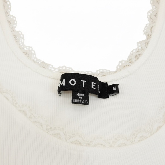 Motel Rocks White Ribbed Lace-Trim Tank - Picture 2 of 4